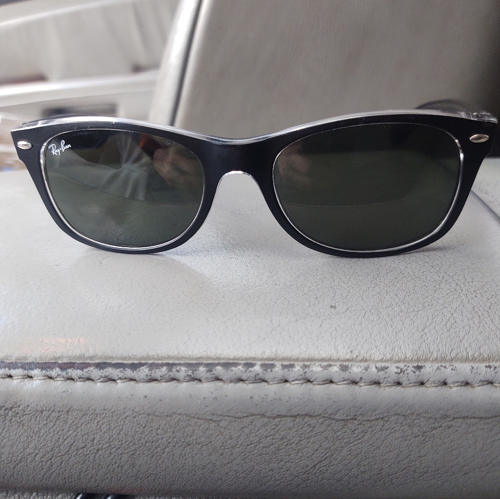 Rey ban sunglasses